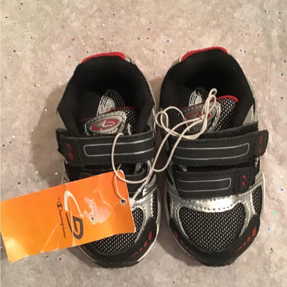 G9 by Champion Little Boy Snickers Sz 5